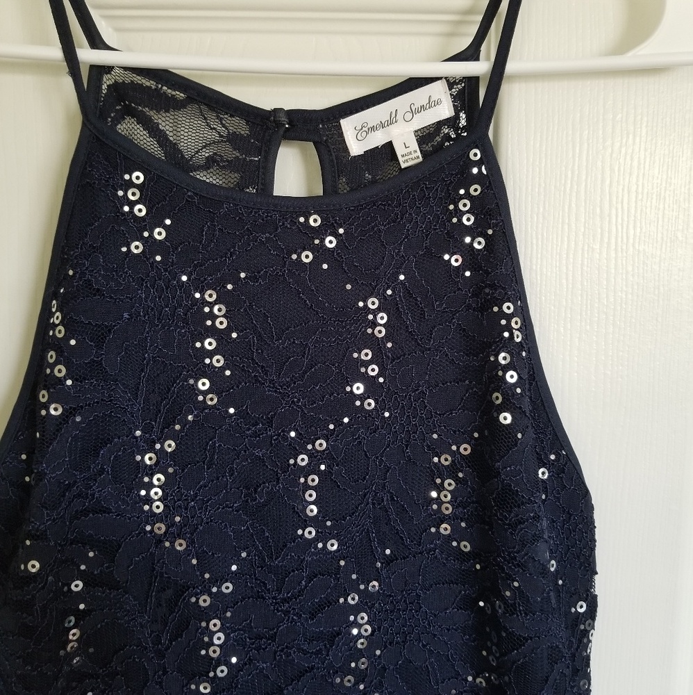 Lace sequin cocktail dress - Picture 2 of 4